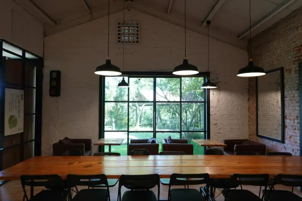 Common hall